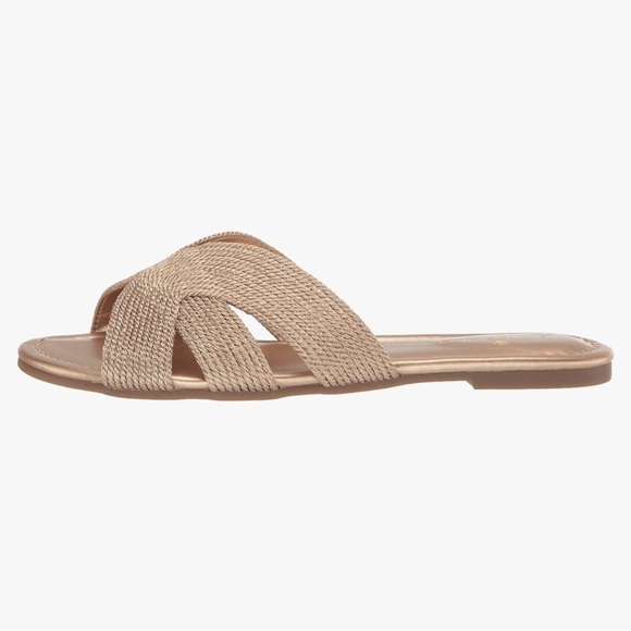 Bandolino rose Gold Sandals with Criss-Cross Strap - Picture 3 of 10